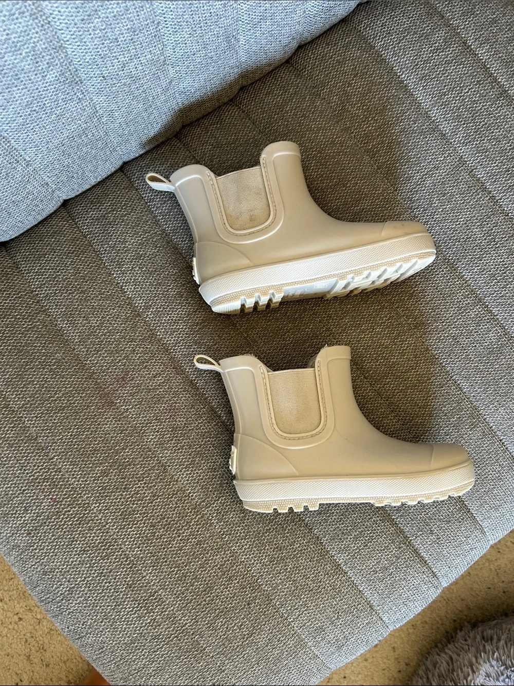 BearPaw Cream Fleece-Lined Kids Short Rain Boots